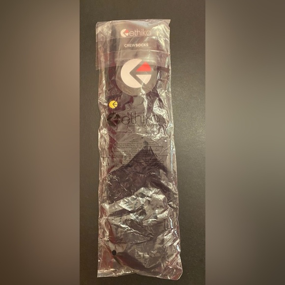 ETHIKA Men's Black Crew Socks - Size Medium 6-8.5 - Picture 5 of 5